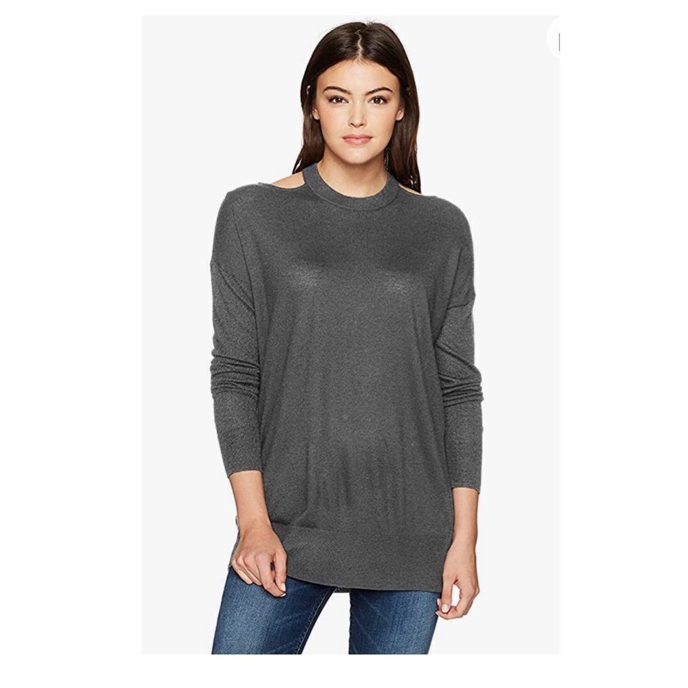 Splendid cut shoulder long sleeves charcoal gray sweater size M. New with tags
